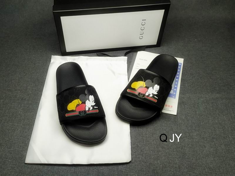 Gucci Men's Slippers 86